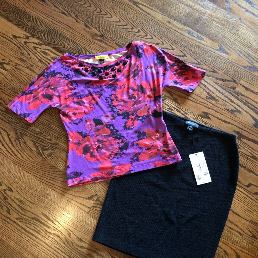St. John embellished floral top medium